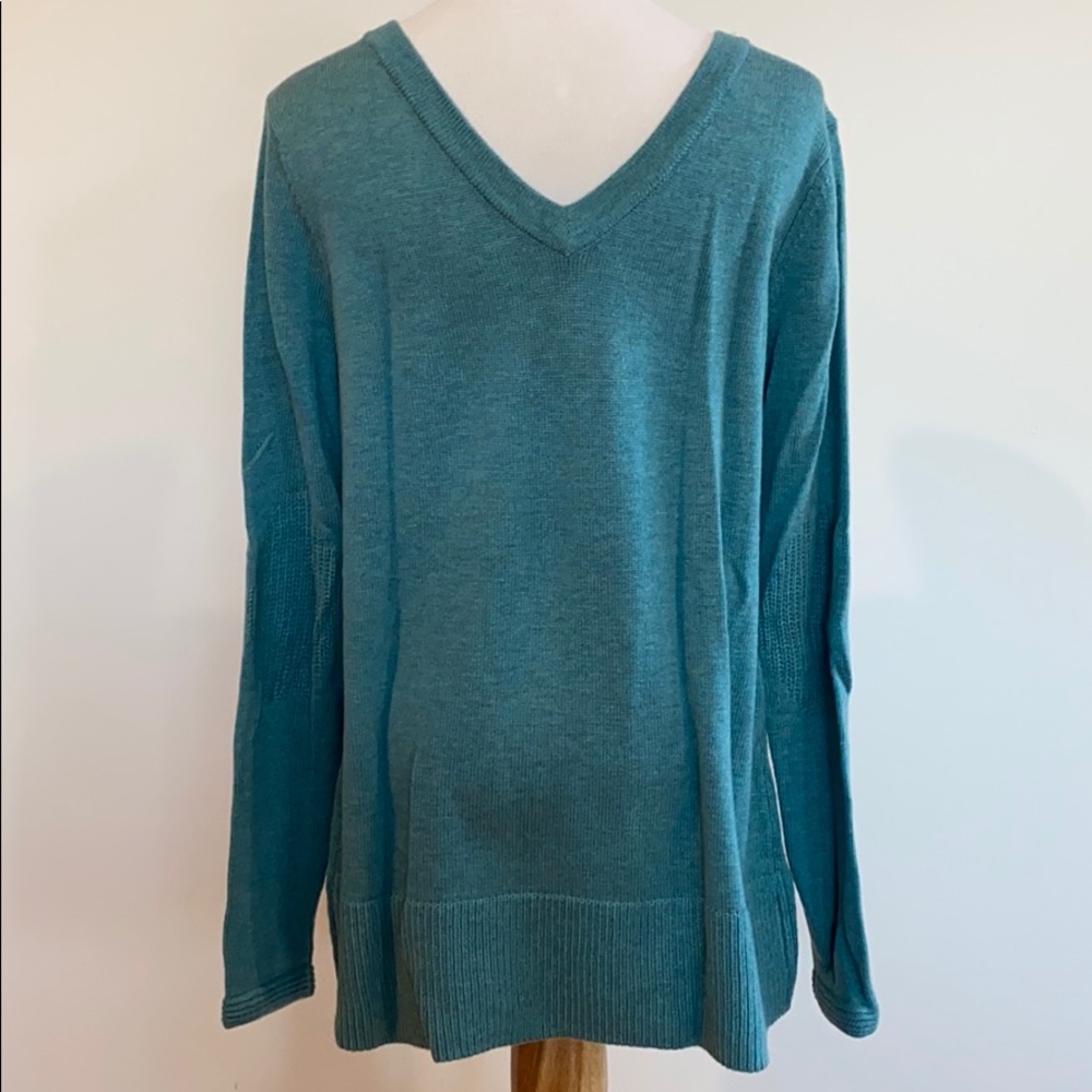 Market&Spruce Sweater - Picture 3 of 5